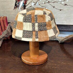 Vintage Y2K Wilsons Leather Bucket Hat S/M Tan Brown Patchwork Suede Blend Fall